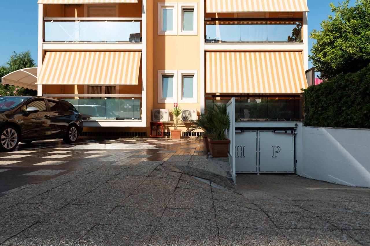Hotel Paradiso Grottammare Zewnętrze zdjęcie